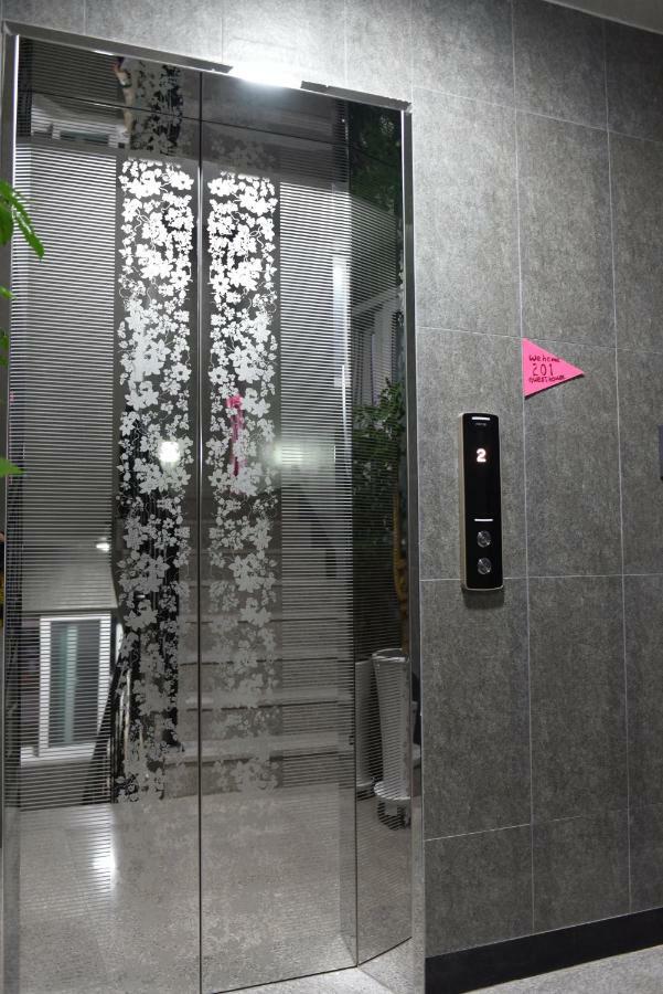 We Home Guesthouse Incheon Exterior foto