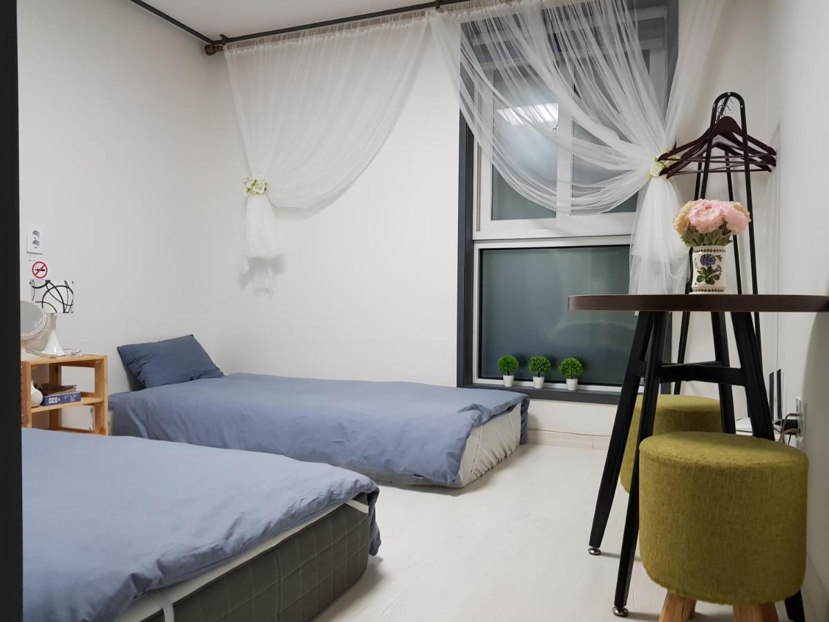 We Home Guesthouse Incheon Exterior foto
